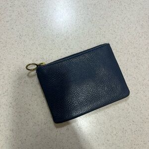 Madewell The Pouch Clutch in Navy Blue